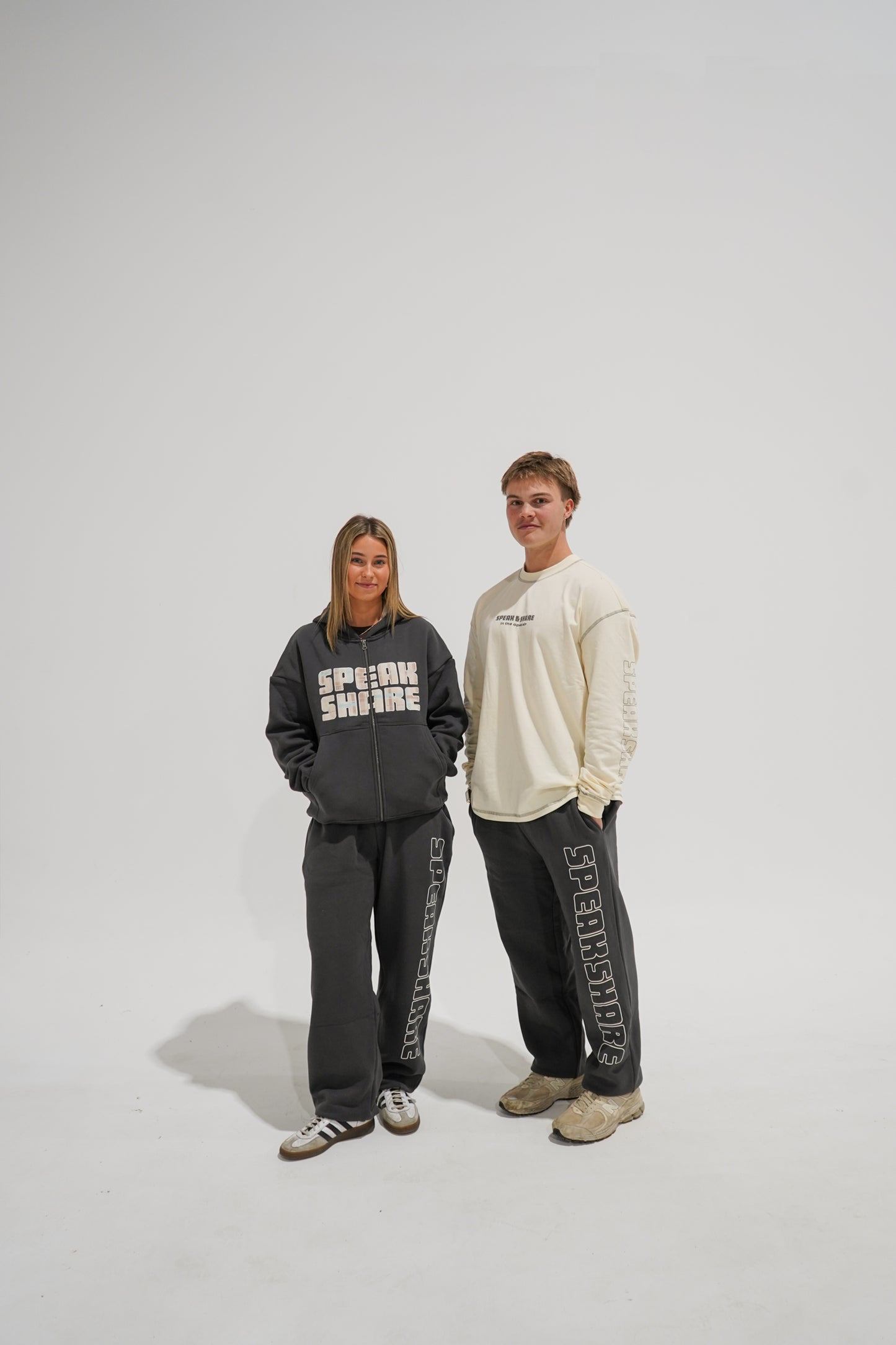 OPEN AIR TRACK PANTS