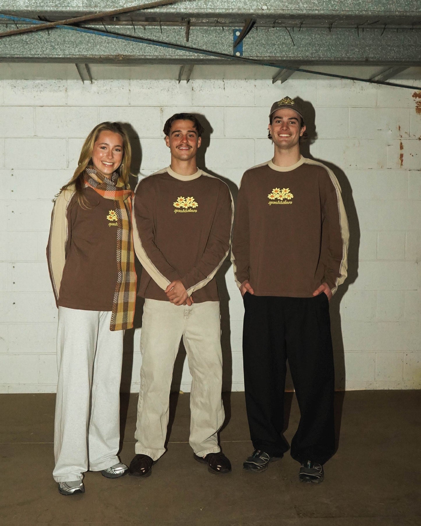 SUNFLOWER LONG-SLEEVE TEE